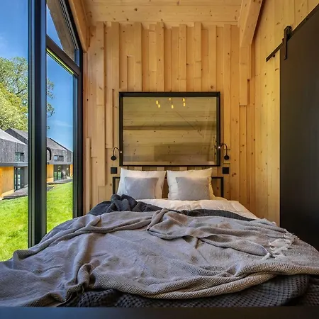 Camppinus Park * Jezierzany