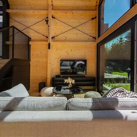 Camppinus Park * Jezierzany